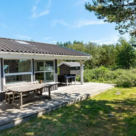 Holiday home Four-bedroom In Fjerritslev 3 Torup Strand