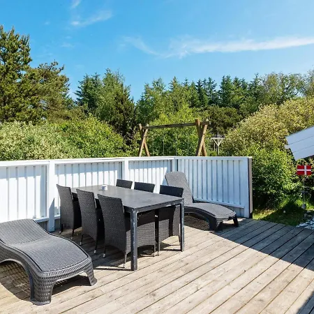 Four-bedroom In Fjerritslev 3 *