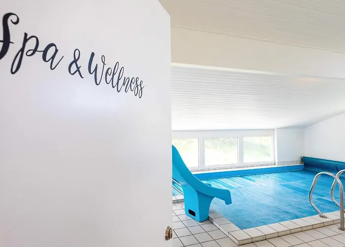 펜션 Luxury Retreat With Pool - By Traum Torup Strand